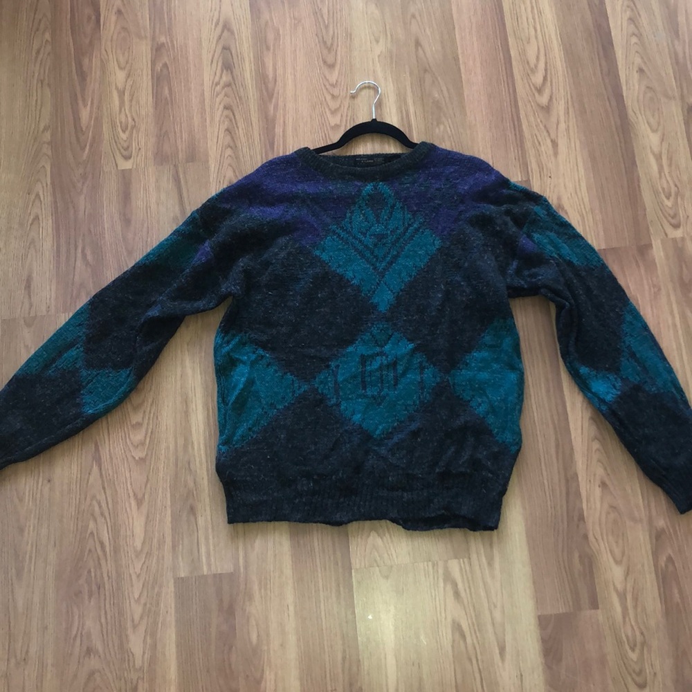 🔥 VINTAGE SWEATER